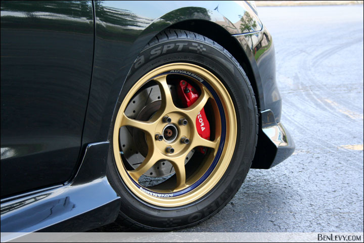 Gold Advan RG wheel