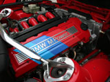 S50 engine with painted valve cover