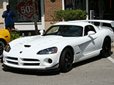 White Dodge Viper ACR