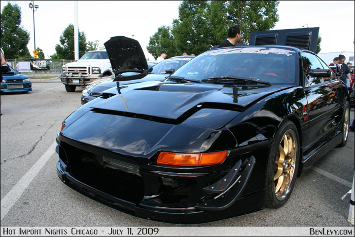 Black Toyota MR2