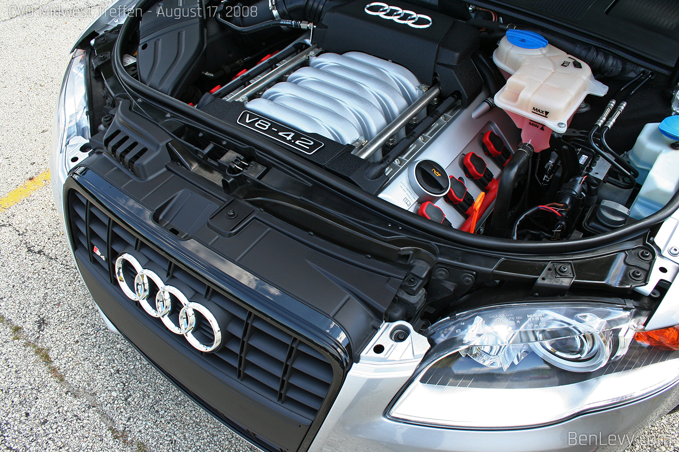 Audi S4 V8 2.4L Engine